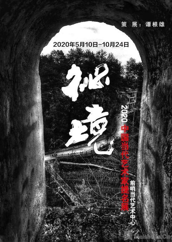 迷路的可爱男孩